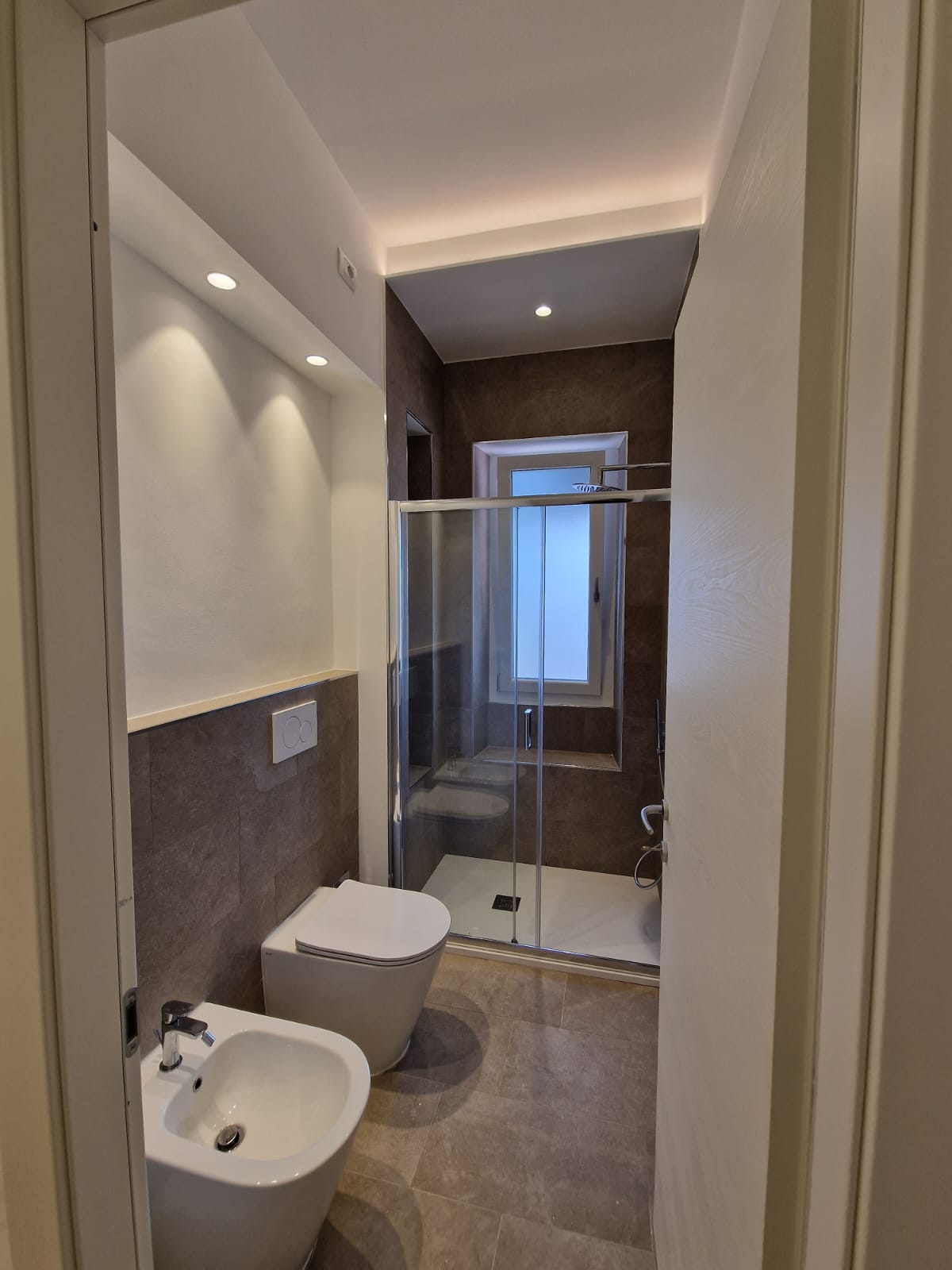 Rifacimento completo bagni - Torino 2024